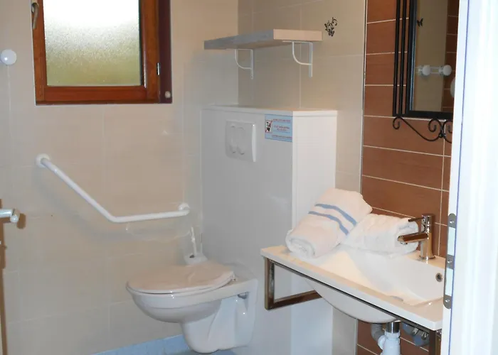 A 10 Minutes De Foix *